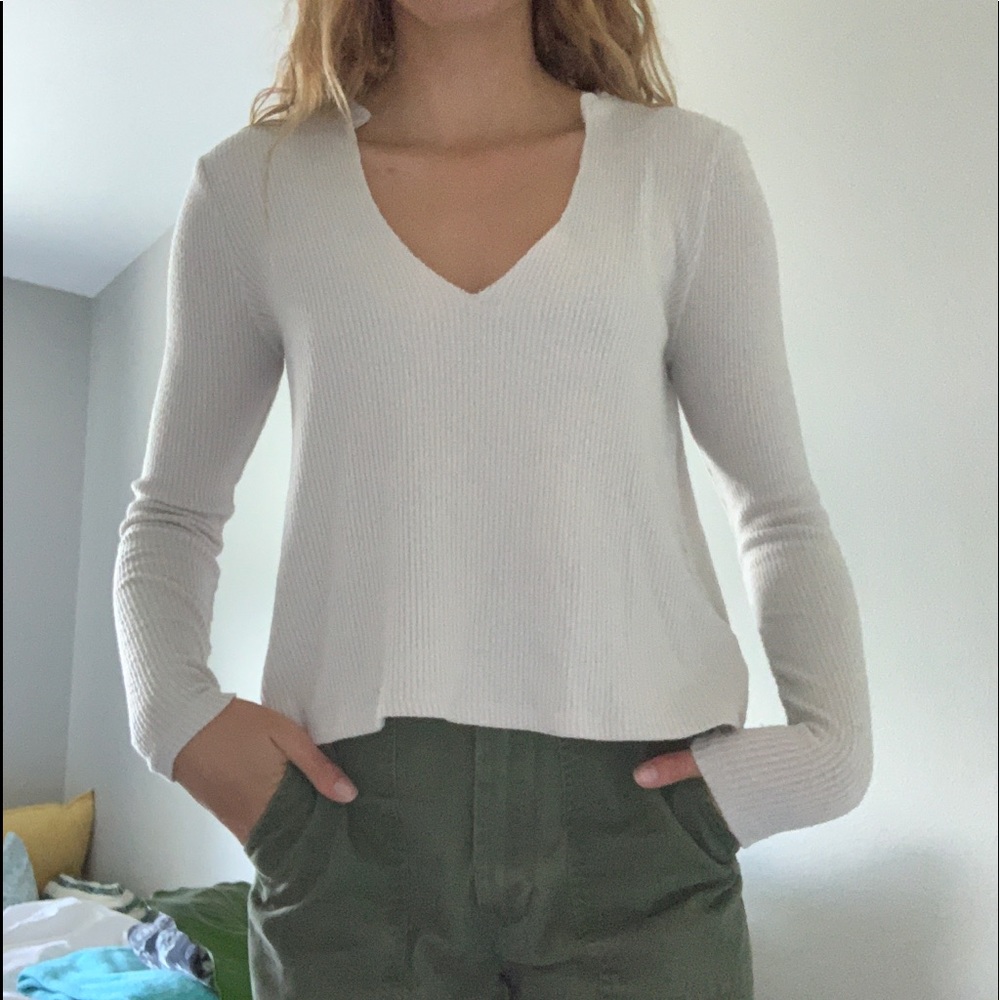 urban outfitters v-neck long sleeve!